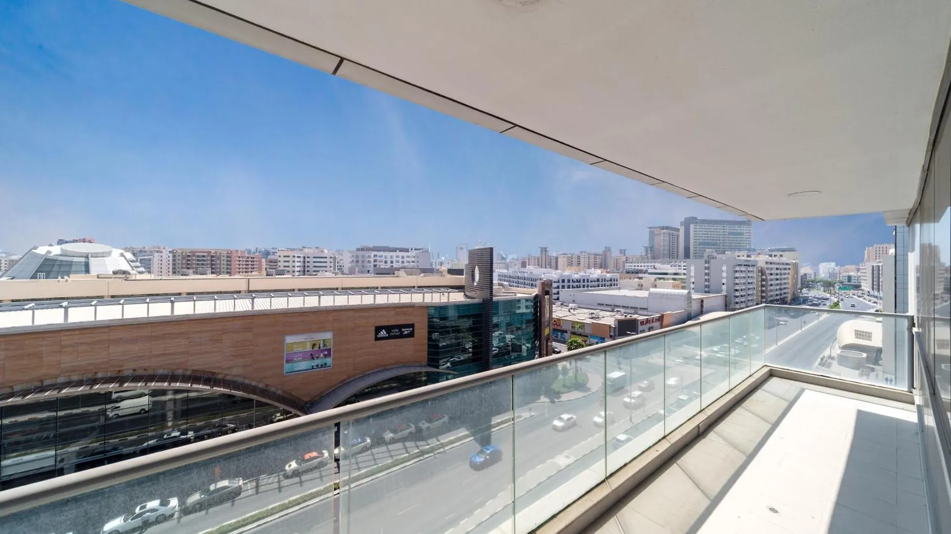 Lägenhetshotell Star Metro Deira Hotel Apartments Dubai