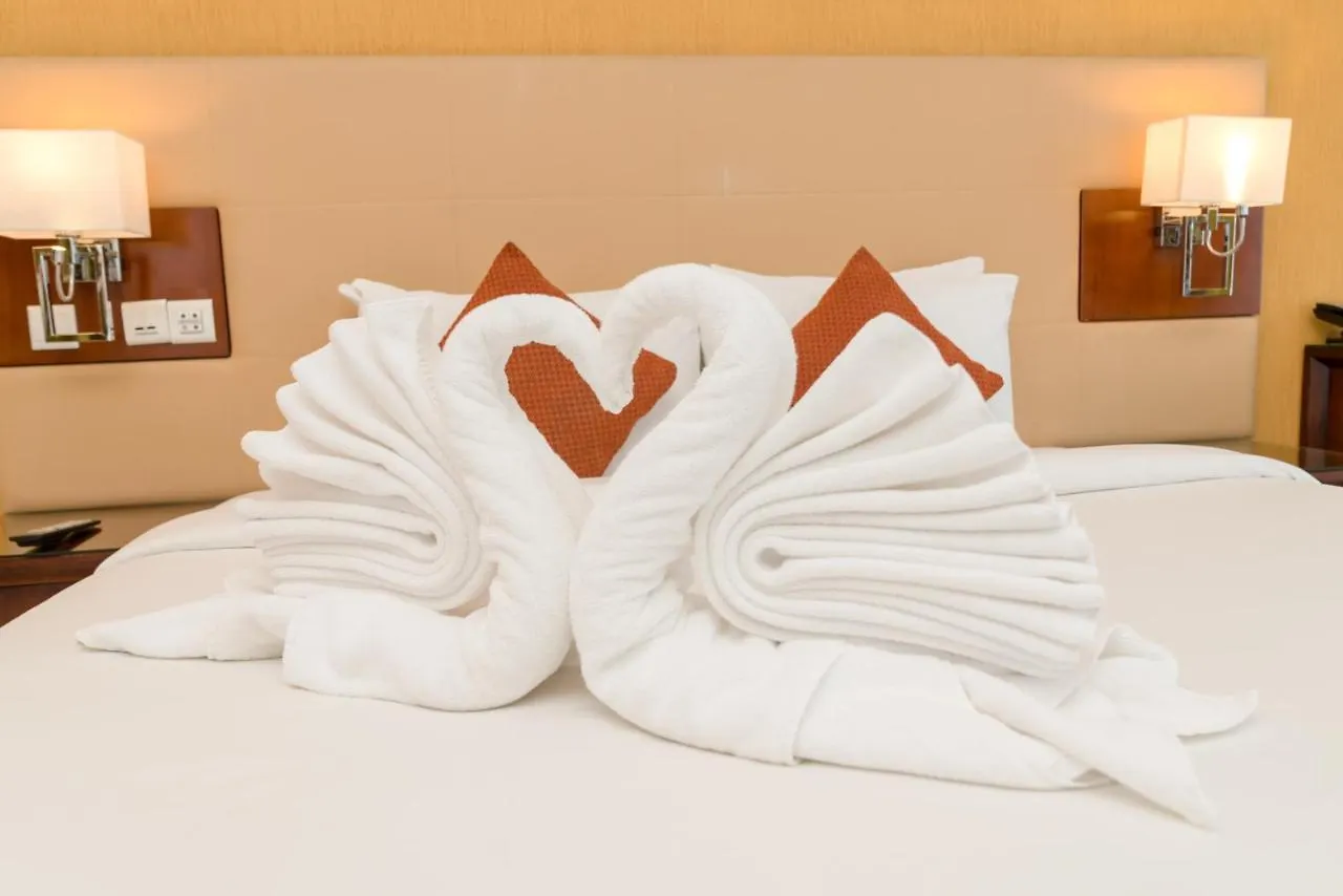 Star Metro Deira Hotel Apartments Dubai 4*,